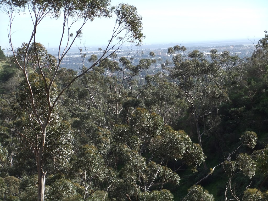 Eagles Nest Lookout | Morialta Conservation Park, Morialta Road, Woodforde SA 5072, Australia | Phone: (08) 8336 0901