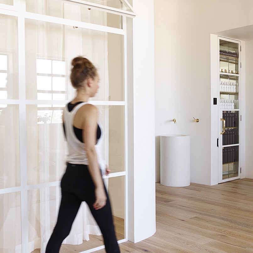 One Hot Yoga & Pilates | 34 Kellett St, Potts Point NSW 2011, Australia | Phone: 0483 926 191