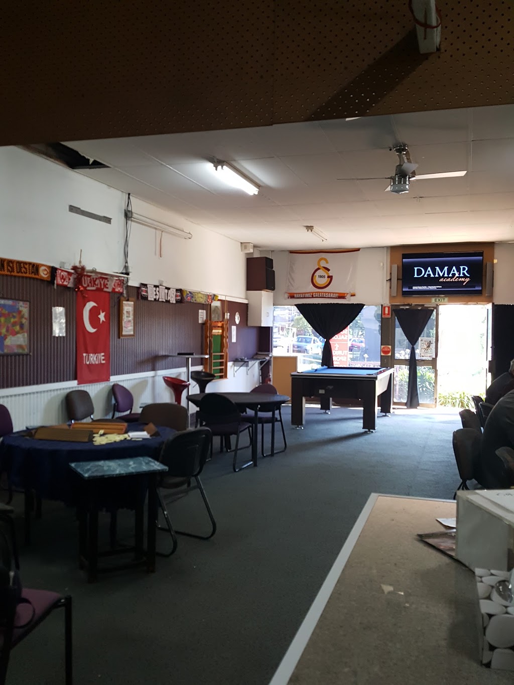 Turkish Sports & Social Lounge | cafe | 5 Lake Ave, Cringila NSW 2502, Australia | 0449111464 OR +61 449 111 464