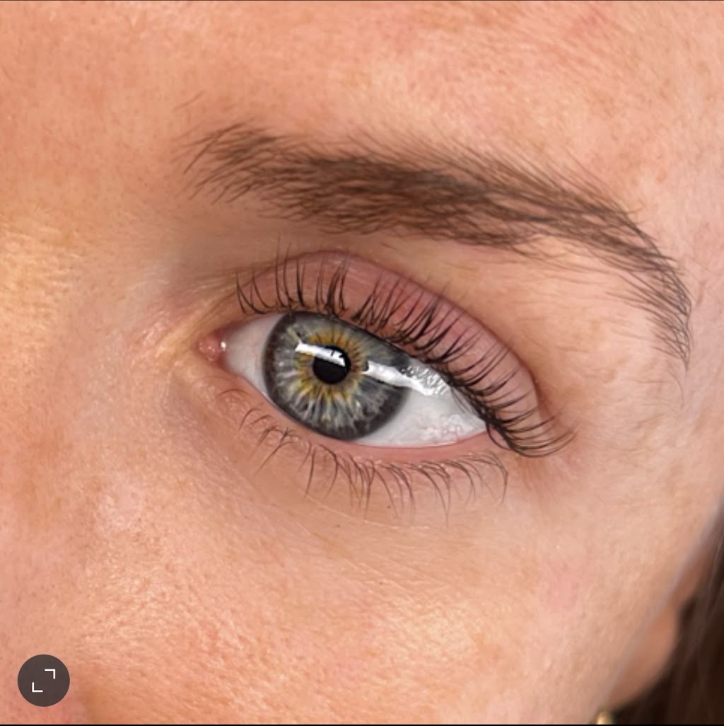 Summer Lash and Brow Beechworth | 4 Wells St, Beechworth VIC 3747, Australia | Phone: 0407 209 765