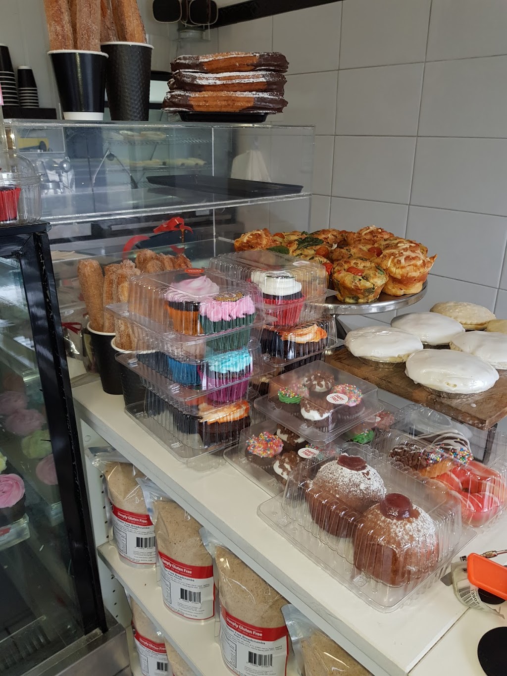 Simply Gluten Free Mentone | bakery | 123 Lower Dandenong Rd, Mentone VIC 3194, Australia | 0395836256 OR +61 3 9583 6256