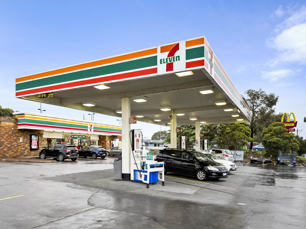 Mulgrave taxi 24 | Mulgrave VIC 3170, Australia | Phone: 0430 422 596