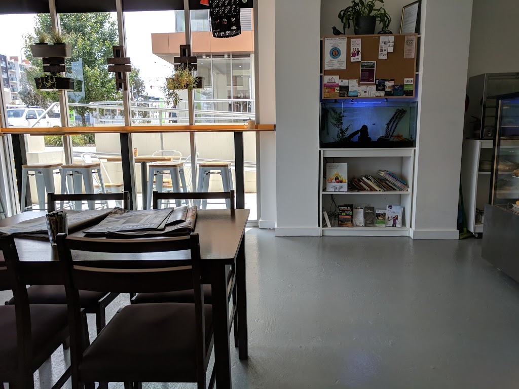 Blind Dove Cafe | cafe | 148 Flemington Rd, Harrison ACT 2914, Australia | 0421448204 OR +61 421 448 204