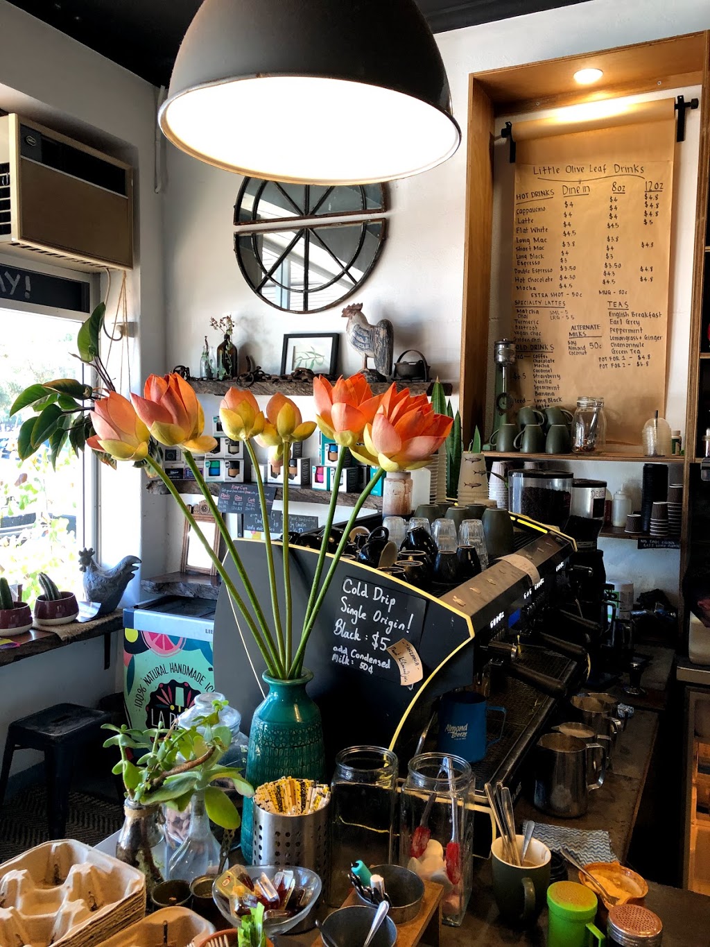 Little Olive Leaf Cafe | 7 Archibald St, Willagee WA 6156, Australia | Phone: (08) 9337 4286