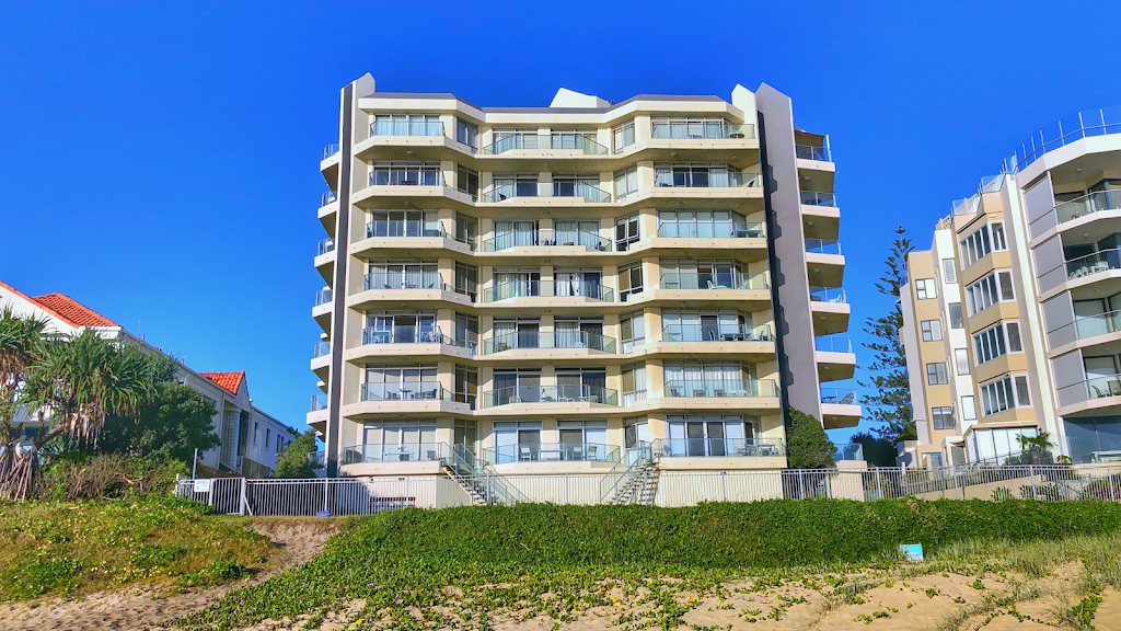 Foreshore Beachfront Apartments | lodging | 67/71 Albatross Ave, Mermaid Beach QLD 4218, Australia | 0755727644 OR +61 7 5572 7644