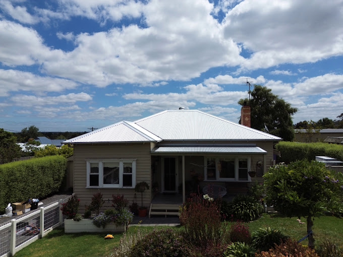 Vugs Plumbing Metal Roofing | 10 Stringybark Pl, Longwarry VIC 3816, Australia | Phone: 0401 342 362