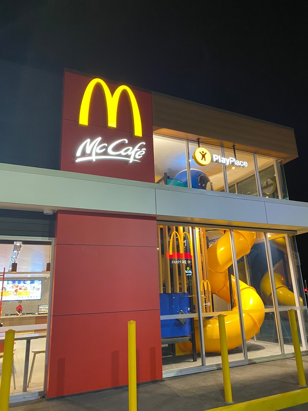 McDonalds Edens Crossing | 7005 Mount Juillerat Dr, Cnr Sunbird Dr, Redbank Plains QLD 4301, Australia | Phone: (07) 3201 9150