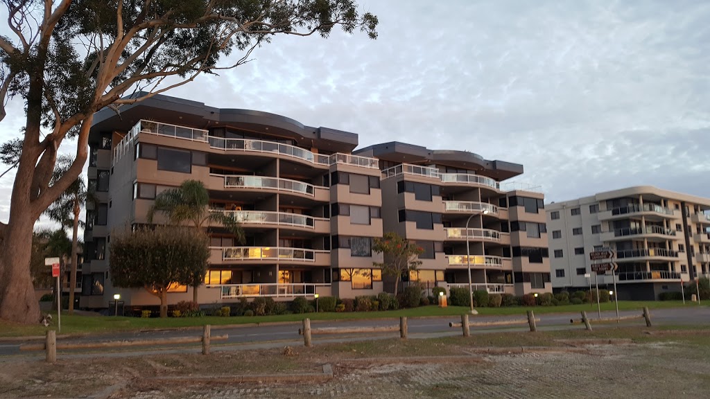 Florentine LUXE Apartments At LITTLE Beach | lodging | 13/11 Columbia Cl, Nelson Bay NSW 2315, Australia