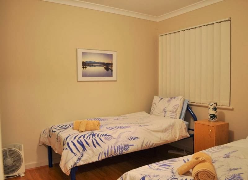 Applecross Suite Short Term Accommodation | Florina Lodge, 6 Kintail Rd, Applecross WA 6153, Australia | Phone: 0409 714 159