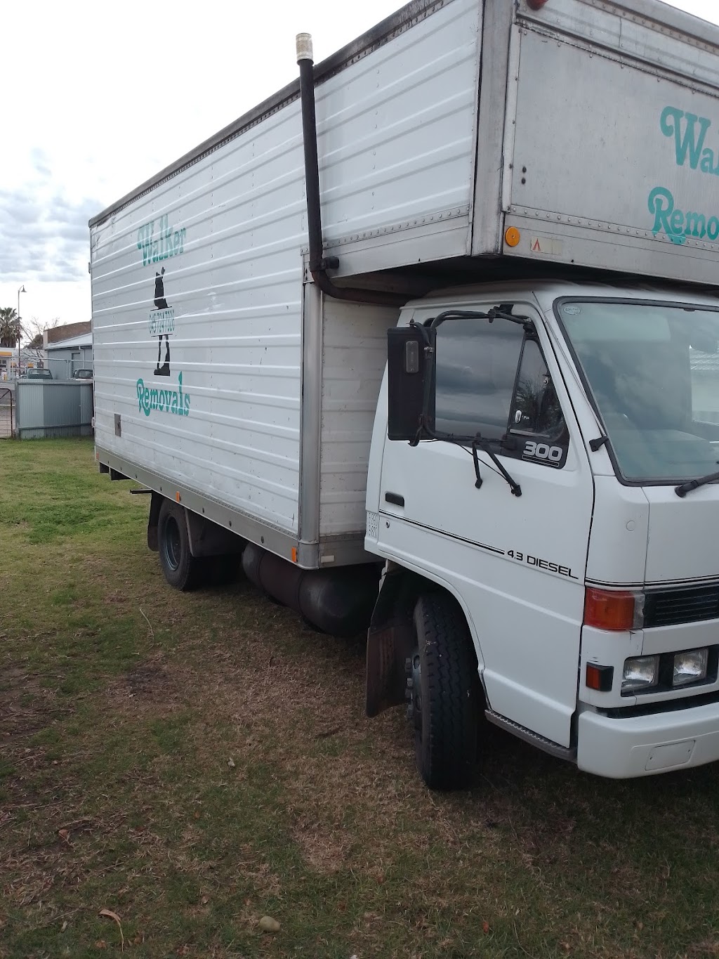 Walker Removals | storage | 37 Mahonga St, Jerilderie NSW 2716, Australia | 0457247326 OR +61 457 247 326