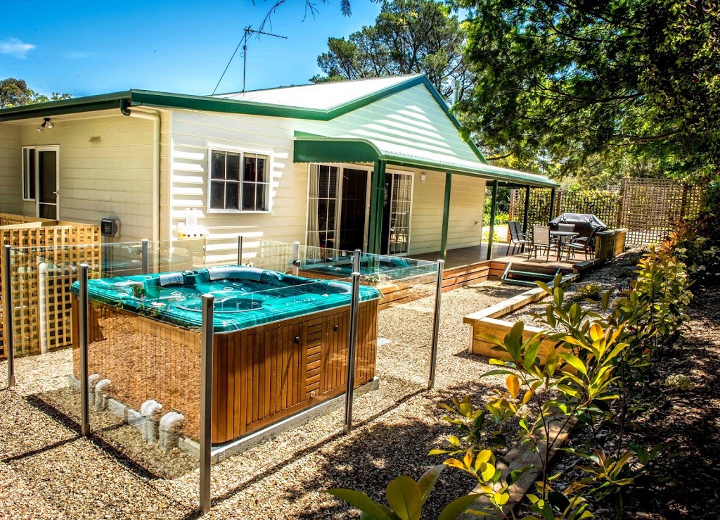 Hepburn Villas Accommodation Group | 25A Second St, Hepburn Springs VIC 3461, Australia | Phone: 0411 183 473