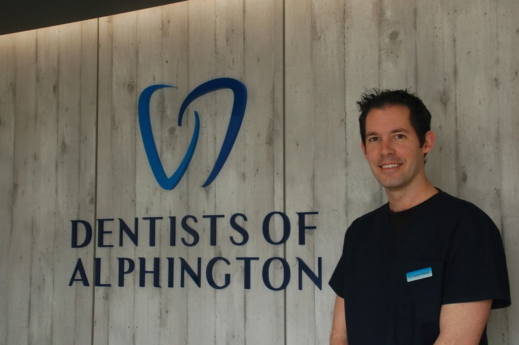 Aaron Martin | dentist | Suite 3/802 Heidelberg Rd, Alphington VIC 3078, Australia | 92338558 OR +61 92338558
