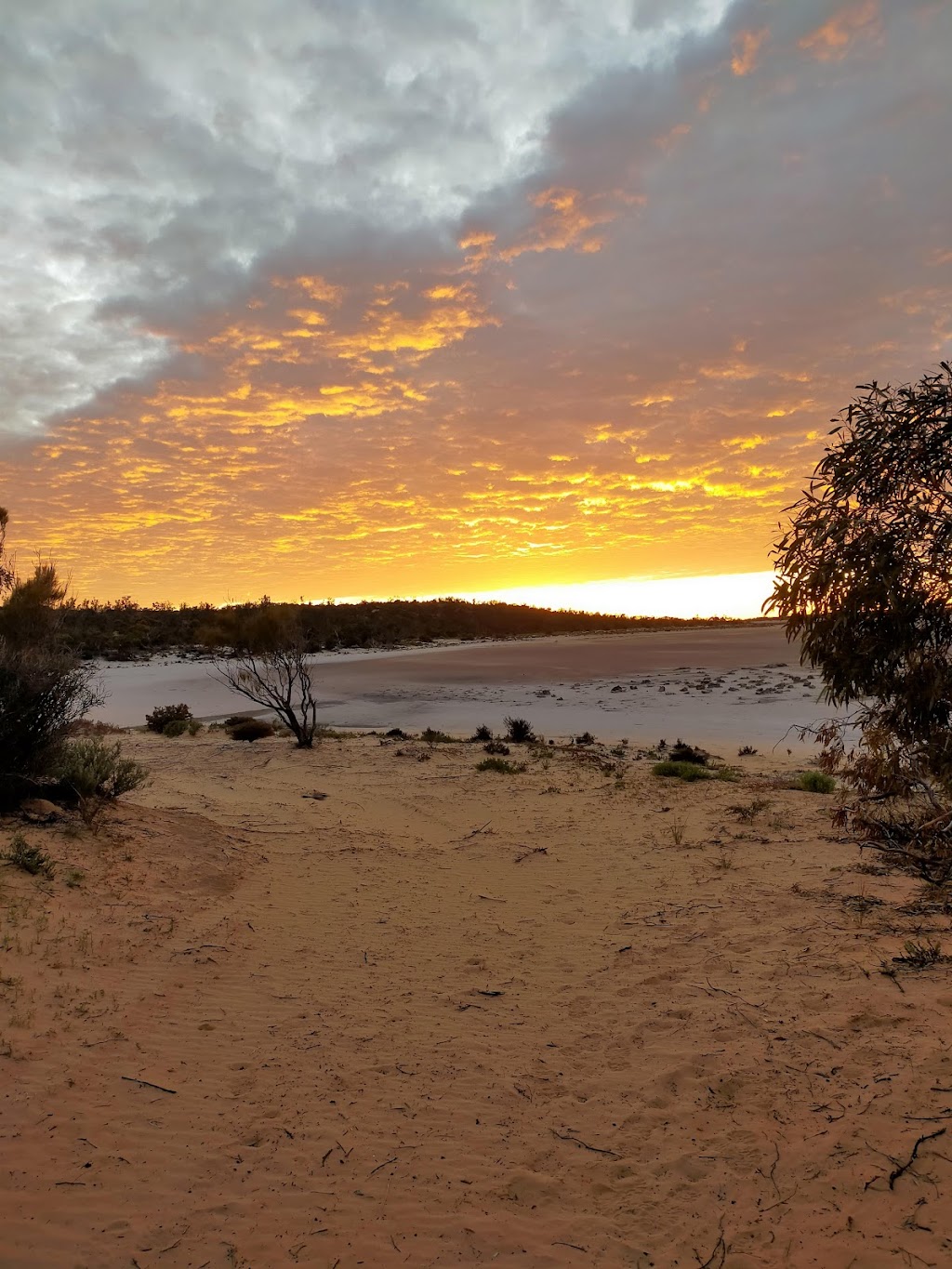 Yuwi Paree Toolkoon National Park | park | Queensland 4805, Australia | 0427327666 OR +61 427 327 666