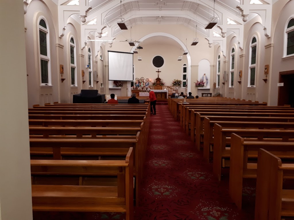 St Josephs Parish | church | 114 High St, Stanthorpe QLD 4380, Australia | 0746812157 OR +61 7 4681 2157