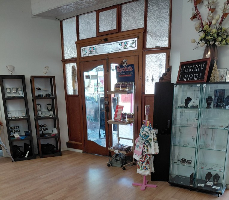 Donald Shared Shop | 81 Woods St, Donald VIC 3480, Australia | Phone: 0418 115 813