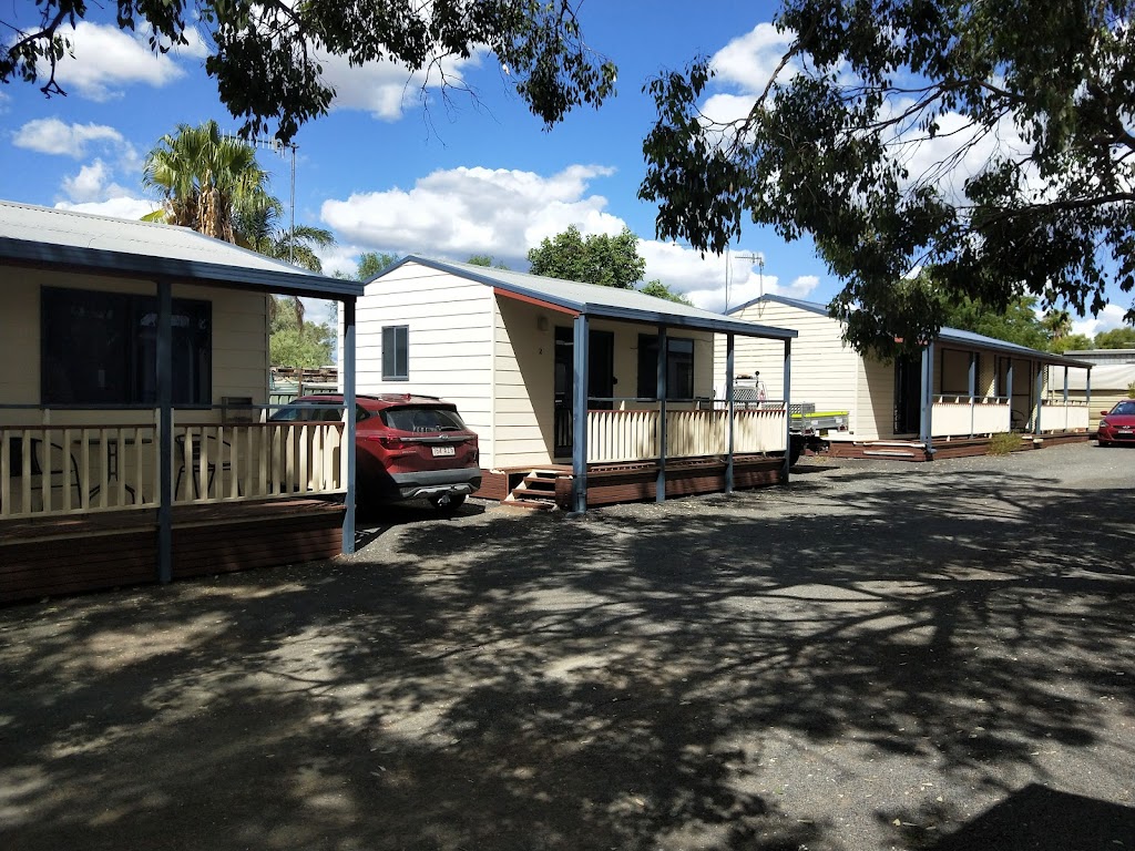 Chasin Opal Holiday Park | 10 Morilla St, Lightning Ridge NSW 2834, Australia | Phone: (02) 6829 0448