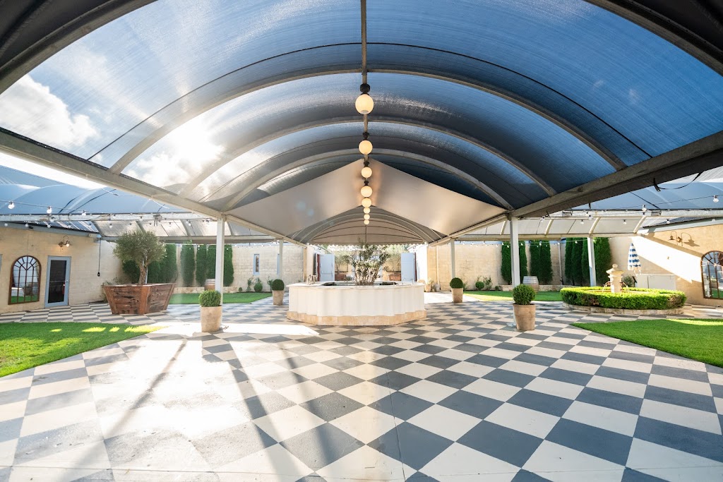 The Sienna Hunter Valley | 362 Luskintyre Rd, Luskintyre NSW 2321, Australia | Phone: (02) 4236 0269