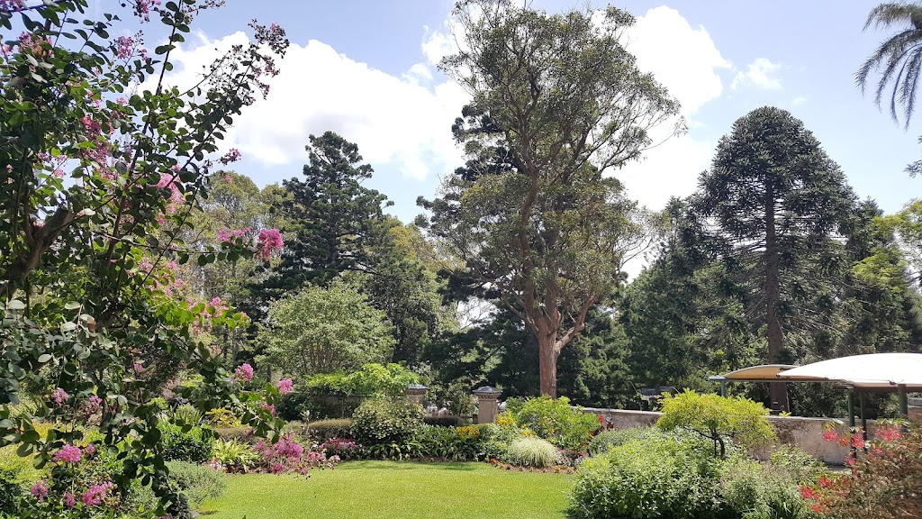 Lion Gate Lodge | Mrs Macquaries Rd, Sydney NSW 2000, Australia | Phone: (02) 9231 8111