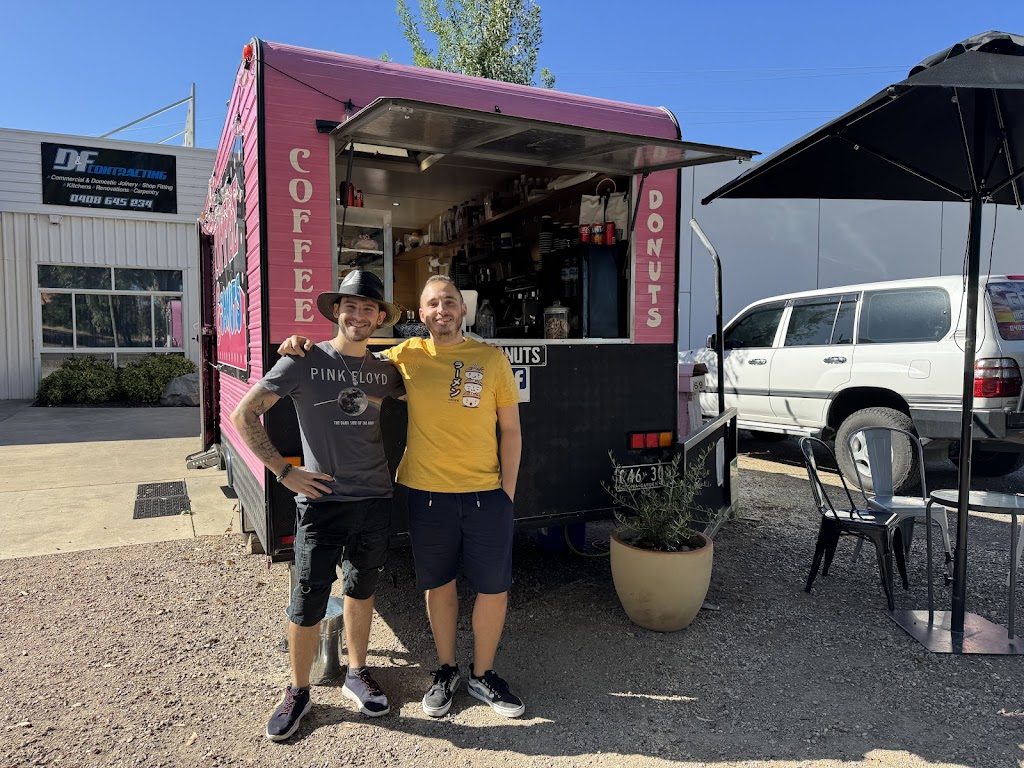 The Pink Palace | 161 Vincent Rd, Wangaratta VIC 3677, Australia | Phone: 0428 366 438