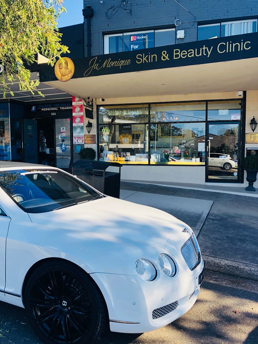 JuMonique Skin & Beauty Clinic | beauty salon | 142 Centaur St, Revesby Heights NSW 2212, Australia | 0297723300 OR +61 2 9772 3300