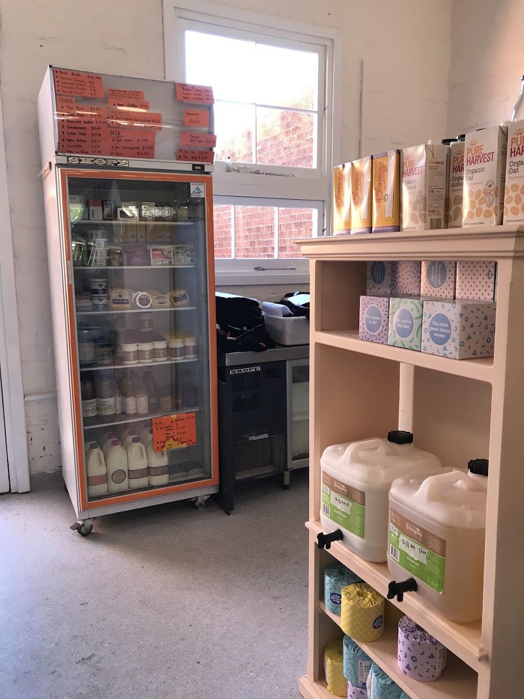 Dungog Wholefood Co-Op | 205 Dowling St, Dungog NSW 2420, Australia | Phone: (02) 4061 7617