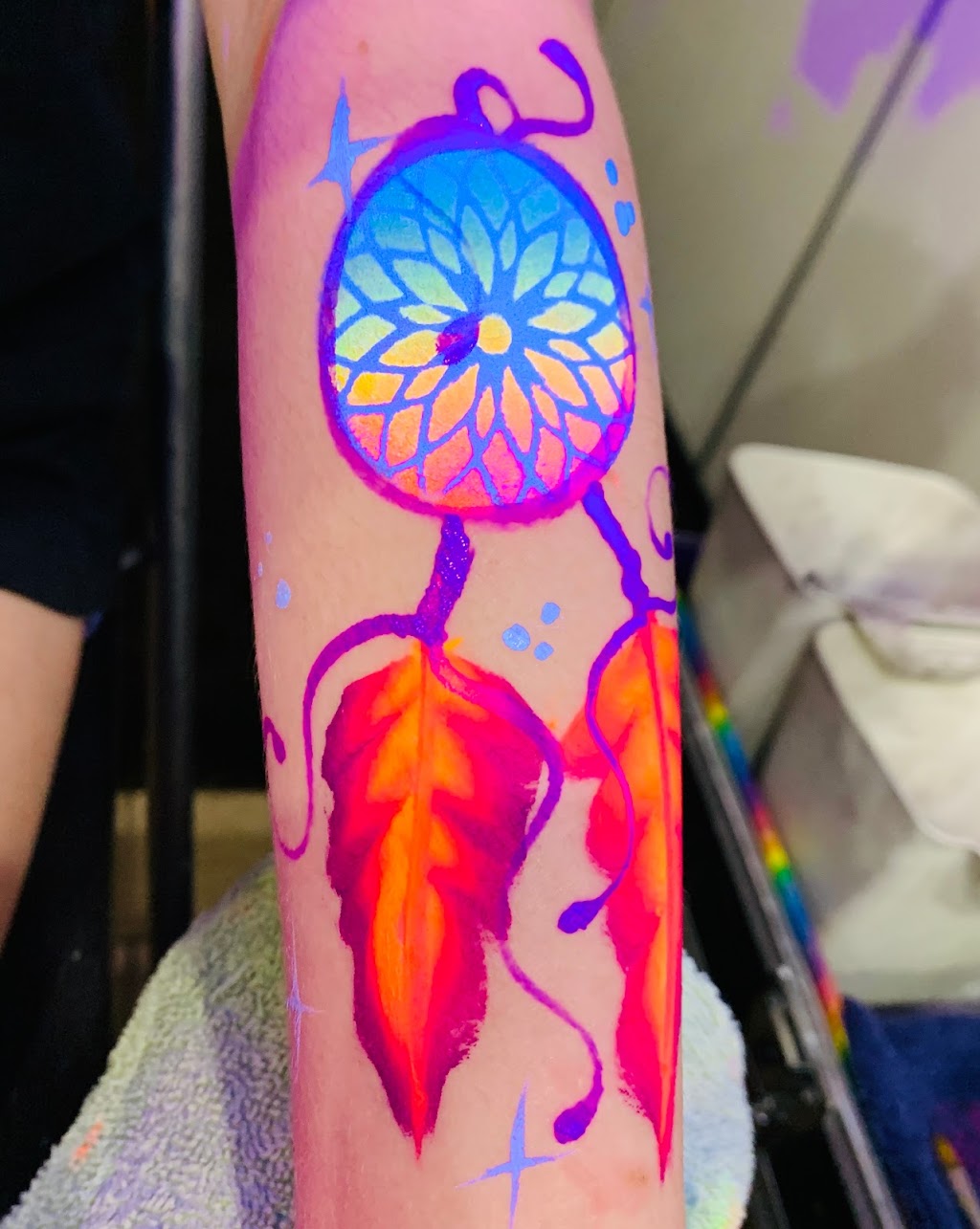 Sunshine Coast Face Painting by Bryony | 26 Wharf Rd, Bli Bli QLD 4560, Australia | Phone: 0439 724 345