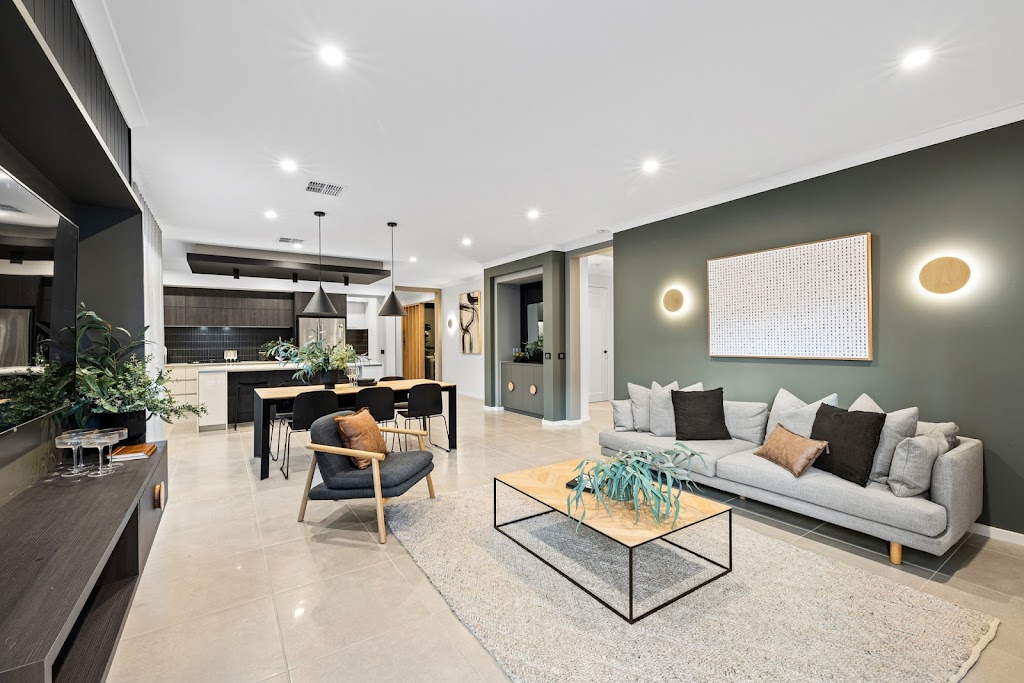 Home Group - Alamora Estate, Tarneit | 5 Generosa Grv, Tarneit VIC 3029, Australia | Phone: (03) 9134 9555