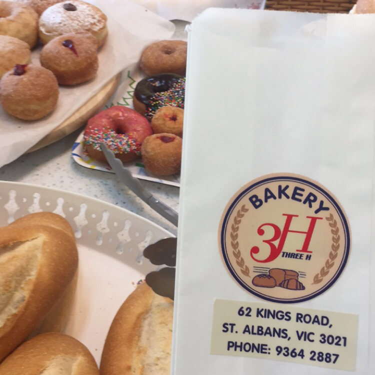 3H Bakery | 62 Kings Rd, St Albans VIC 3021, Australia | Phone: (03) 9364 2887