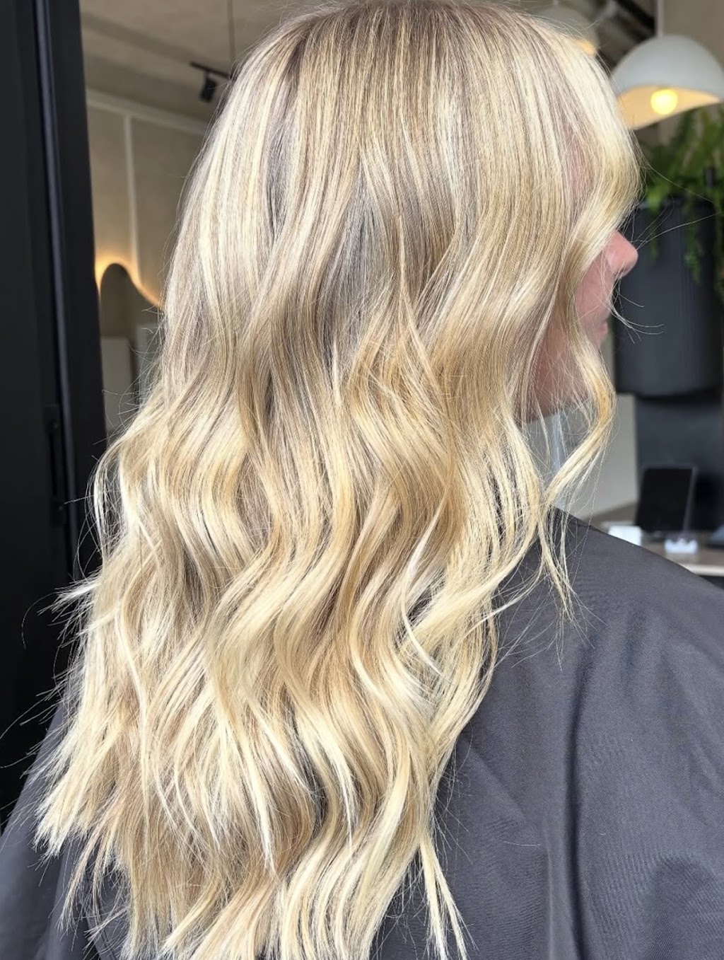 Sheri Hair at The Black Palm | 3 Centreline Pl, Robina QLD 4226, Australia | Phone: 0407 234 630