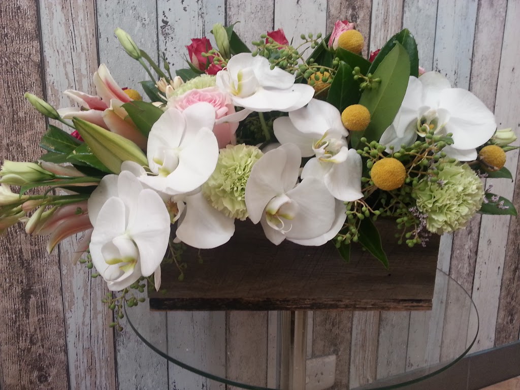 Full On Flowers | florist | 19 Military Rd, Avondale Heights VIC 3034, Australia | 0393188424 OR +61 3 9318 8424