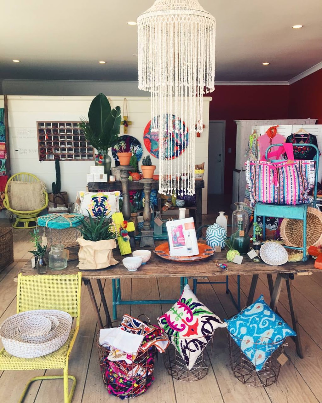 Gilbert & Co. Homewares | 121 Franklin Parade, Encounter Bay SA 5211, Australia | Phone: 0418 743 562