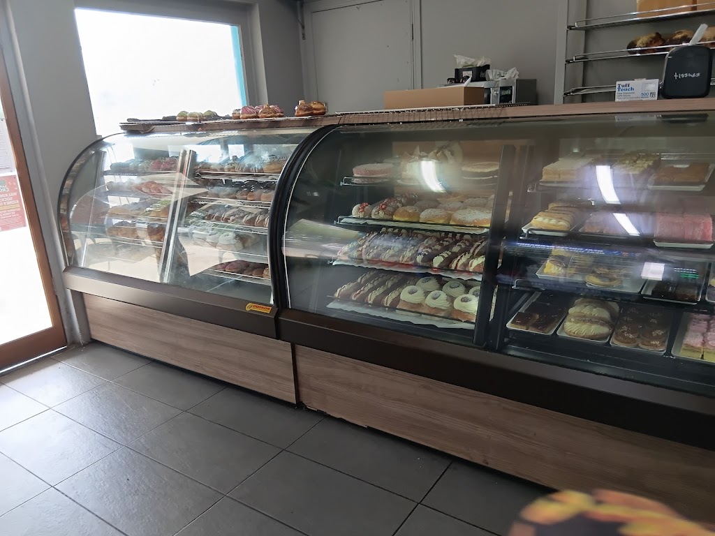 Huddos Bakery | 9/11 Broad St, Sarina QLD 4737, Australia | Phone: (07) 4943 1960