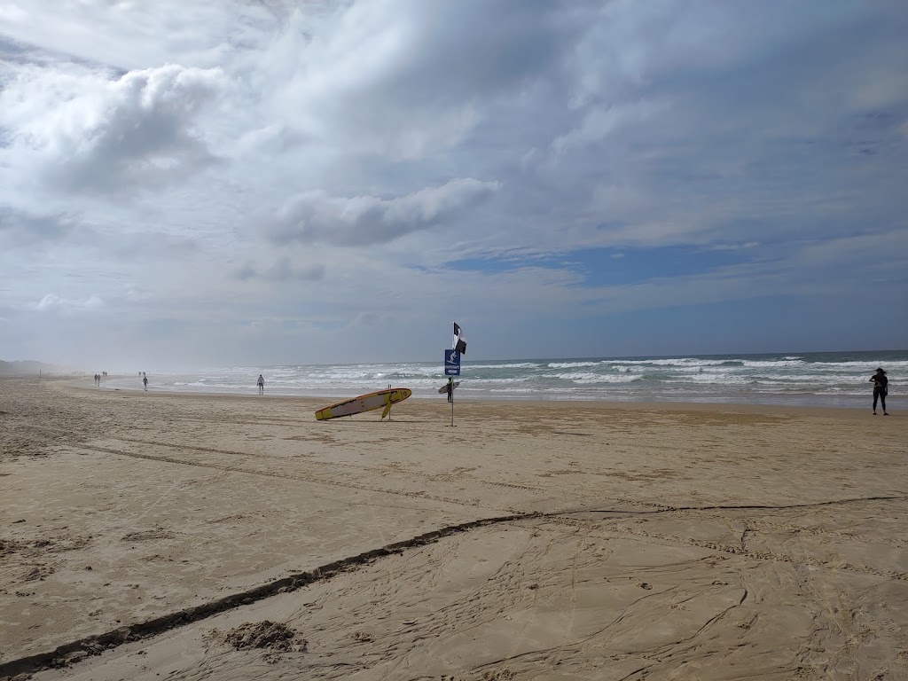 Coolum Surf School | Tickle Park, David Low Way, Coolum Beach QLD 4573, Australia | Phone: 0438 731 503