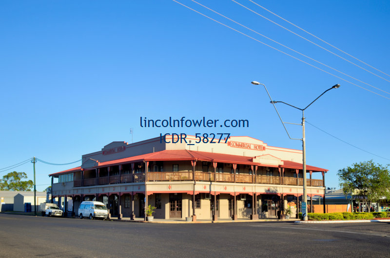 Commercial Hotel | lodging | 80 Capella St, Clermont QLD 4721, Australia | 0749833884 OR +61 7 4983 3884