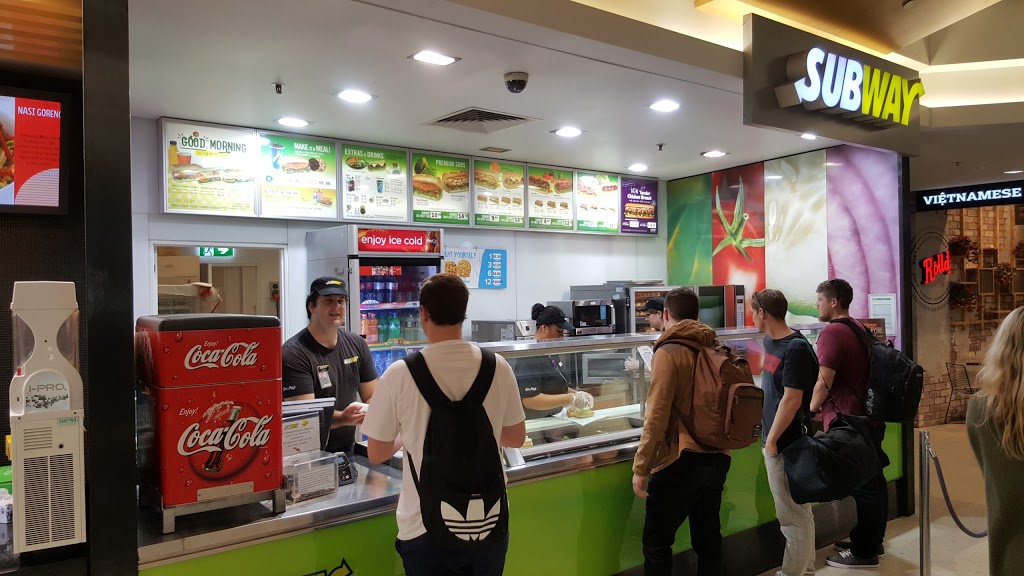 Subway® Restaurant | Brisbane Domestic Airport, Domestic Terminal Qantas Food Court Level 1 Alpina Drive, Bribie Way, Brisbane QLD 4007, Australia | Phone: (07) 3860 4013