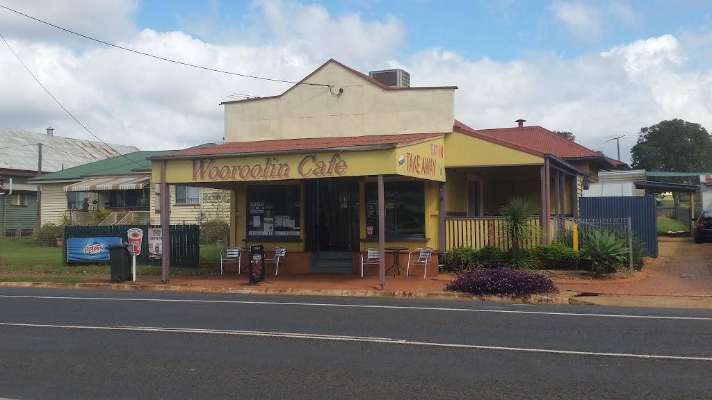 Wooroolin Cafe | 35 Alexander St, Wooroolin QLD 4608, Australia | Phone: (07) 4164 2213