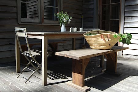 allenvale cottages | 150 Allenvale Rd, Lorne VIC 3232, Australia | Phone: 0413 346 360