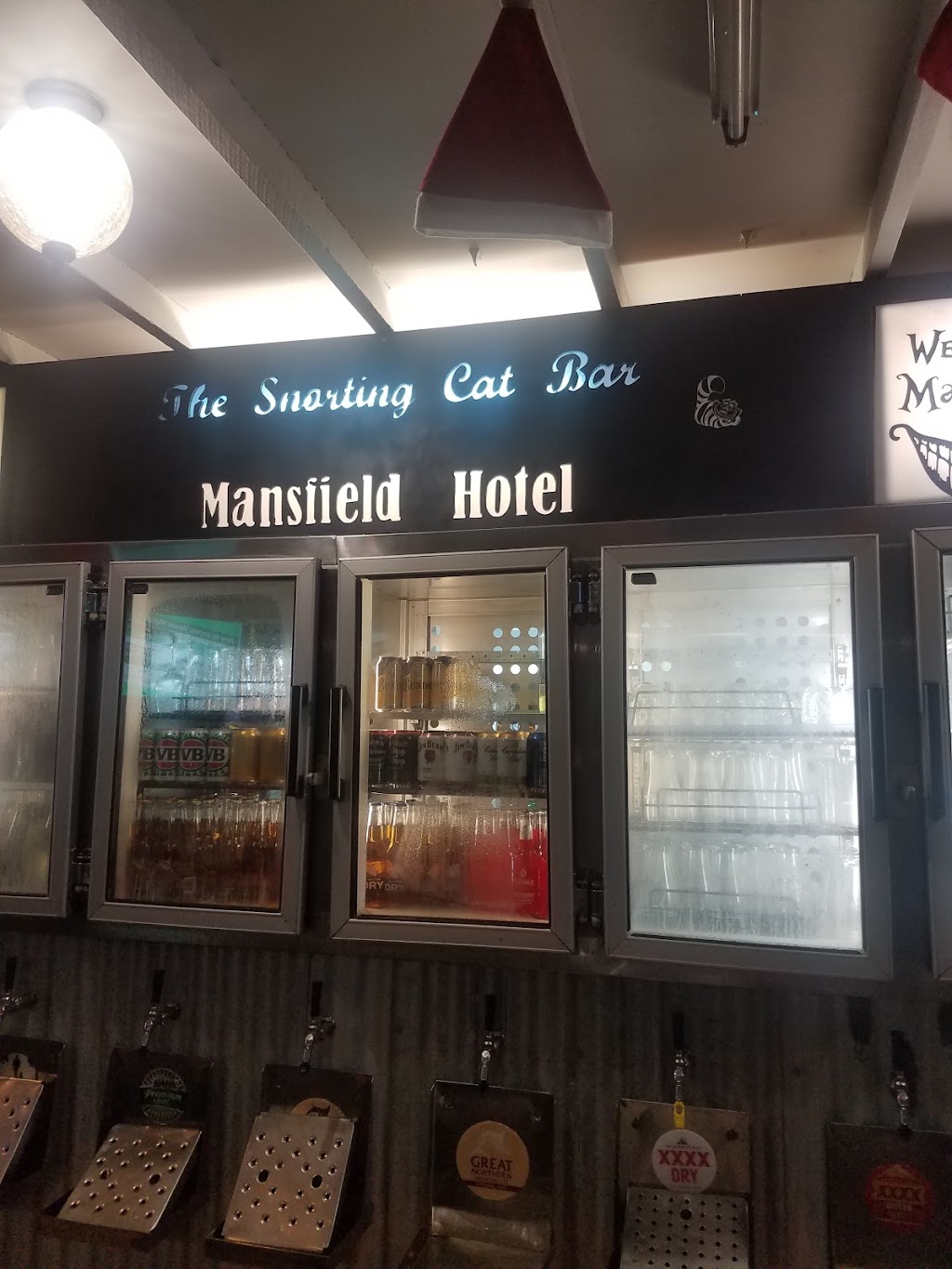 Mansfield Hotel | bar | 743 Flinders St, Townsville QLD 4810, Australia | 0735583319 OR +61 7 3558 3319