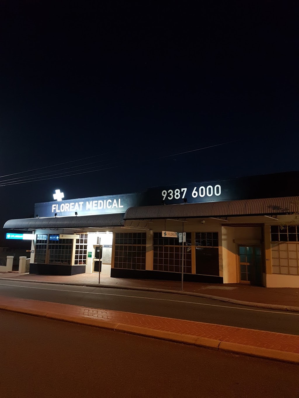 Floreat Medical | hospital | 439 Cambridge St, Floreat WA 6014, Australia | 0893876000 OR +61 8 9387 6000