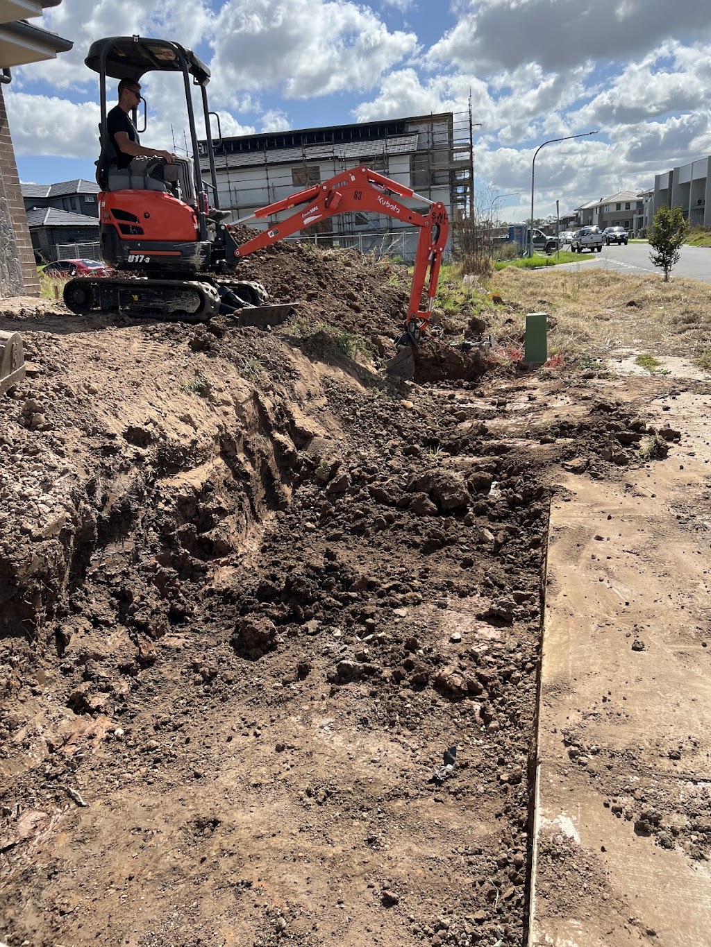 ACL Landscape Management | Unit 18b/4 Louise Ave, Ingleburn NSW 2565, Australia | Phone: 0418 414 899