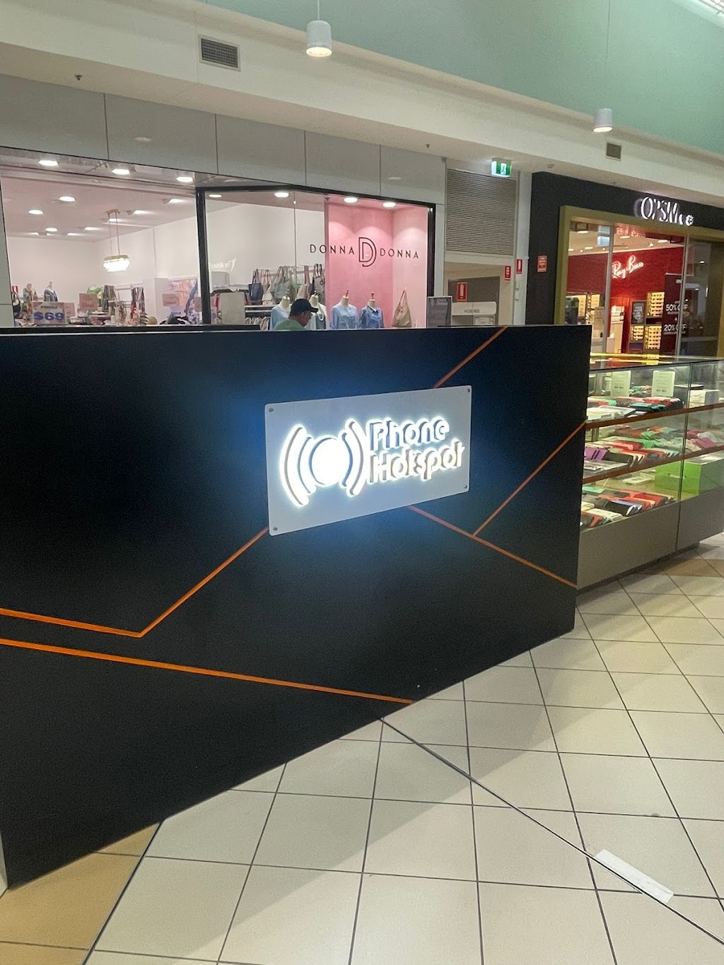 Phone Hotspot - Salamander Bay | Kisok K086, Opp Jay Jays, 2 Town Centre Cct, Salamander Bay NSW 2317, Australia | Phone: 0476 268 679