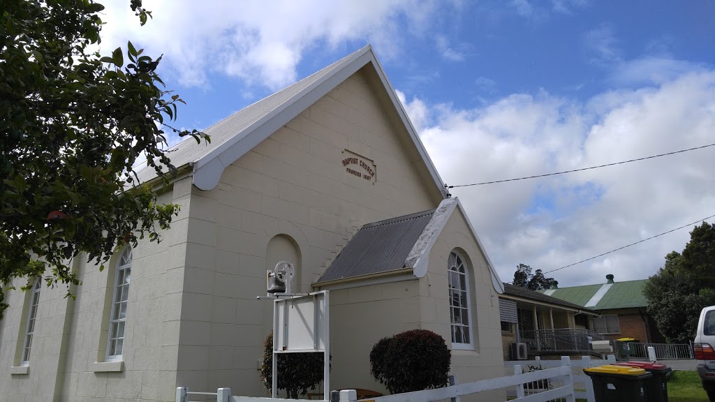 Hinton Baptist Church | church | 42 Elizabeth St, Hinton NSW 2321, Australia | 0249817297 OR +61 2 4981 7297