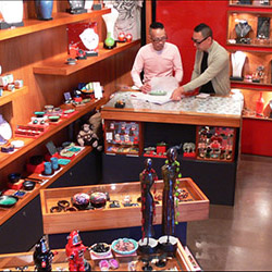 Mrs Red & Sons Pty LTD | 427 Crown St, Surry Hills NSW 2010, Australia | Phone: (02) 9310 4860