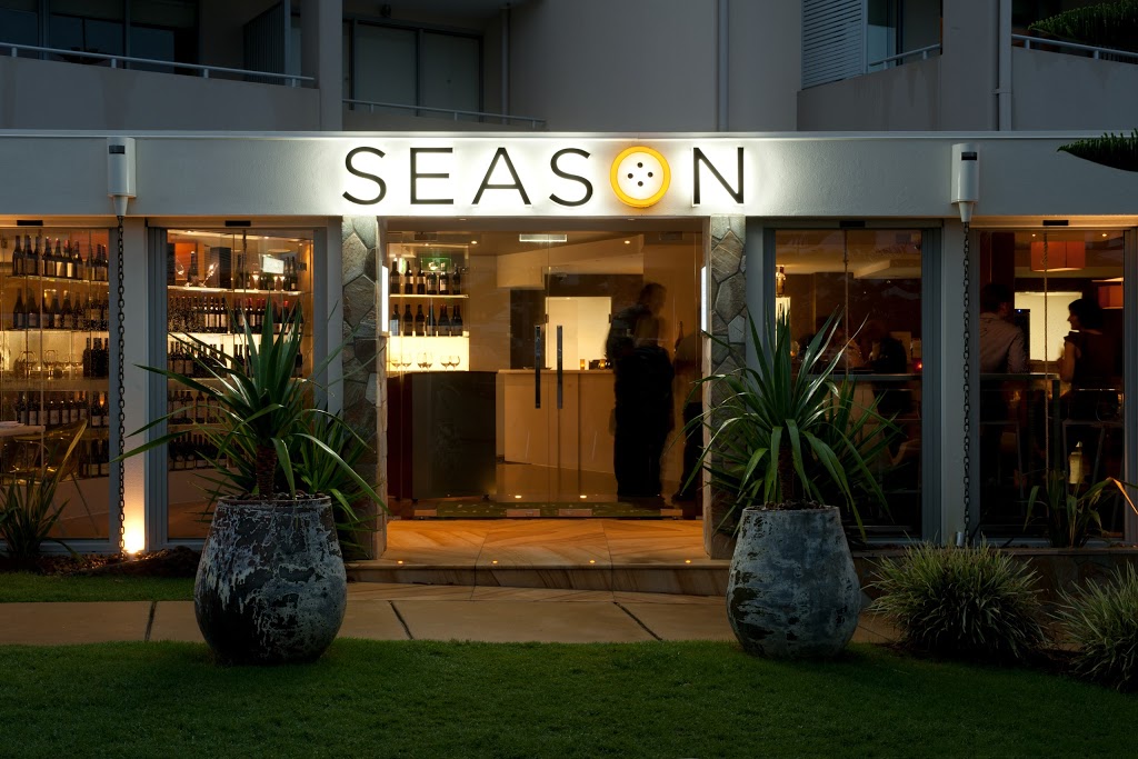Season Restaurant | restaurant | Salt village, Bells Blvd, Kingscliff NSW 2487, Australia | 0266747766 OR +61 2 6674 7766