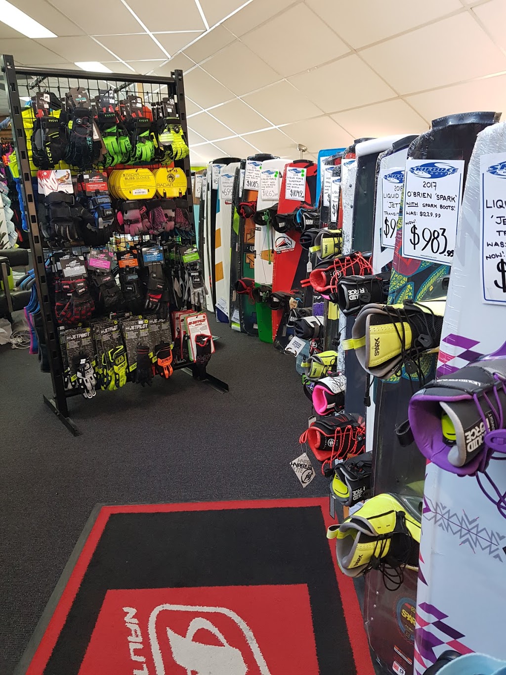 Skiforce | 392 Plenty Rd, Preston VIC 3072, Australia | Phone: (03) 9470 1822