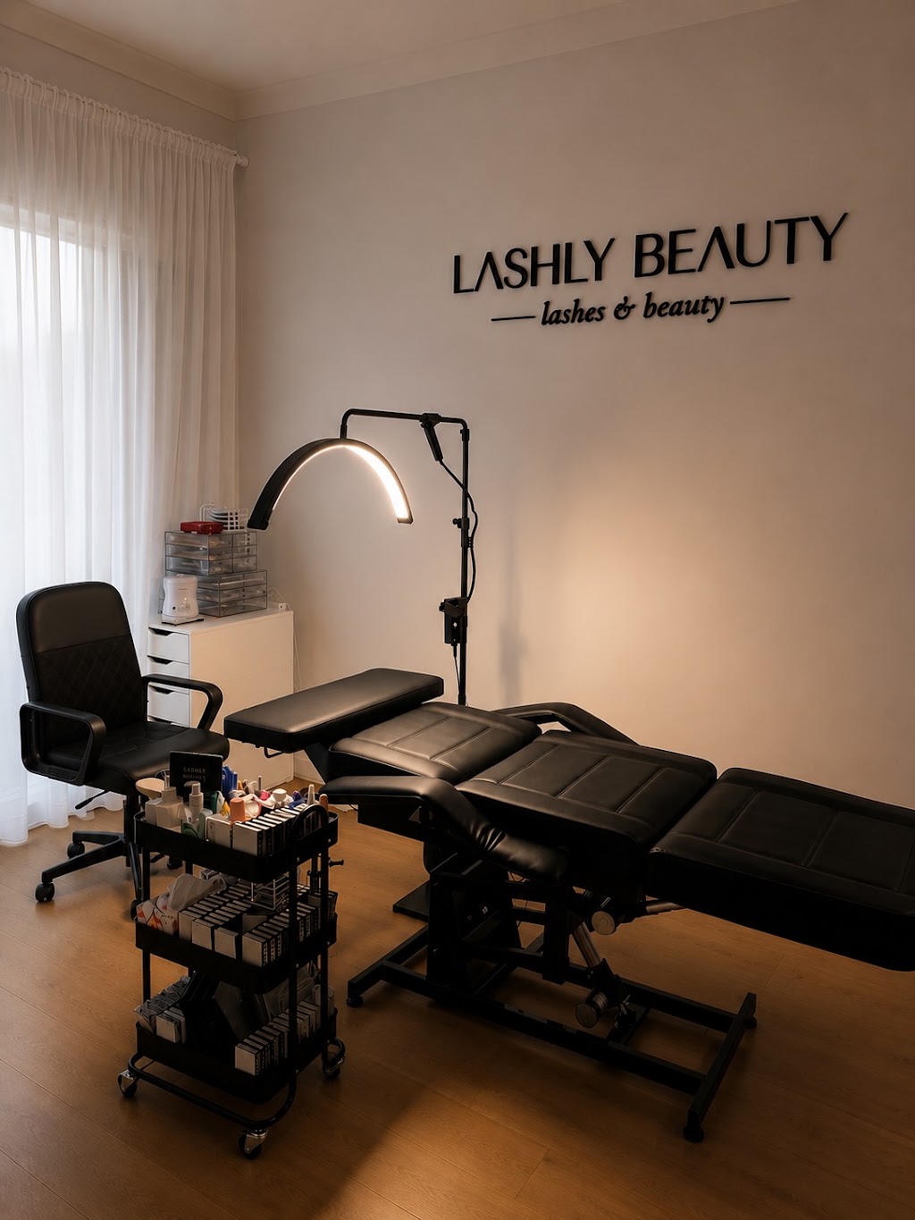 Lashly Beauty | 5 Serenity St, Armstrong Creek VIC 3217, Australia | Phone: 0451 980 486