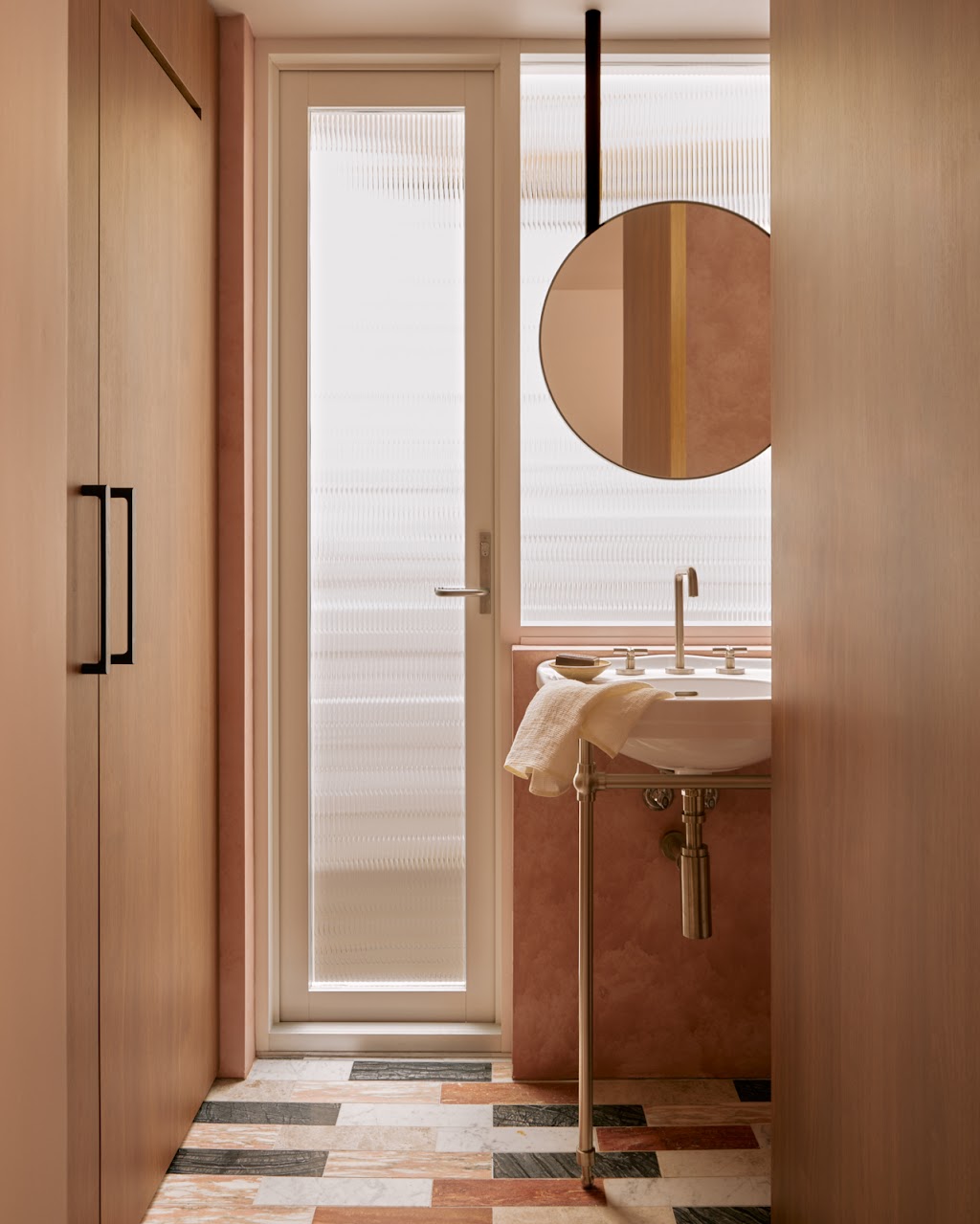 Michiru Higginbotham | 25 Albion St, Waverley NSW 2024, Australia | Phone: (02) 9121 6239