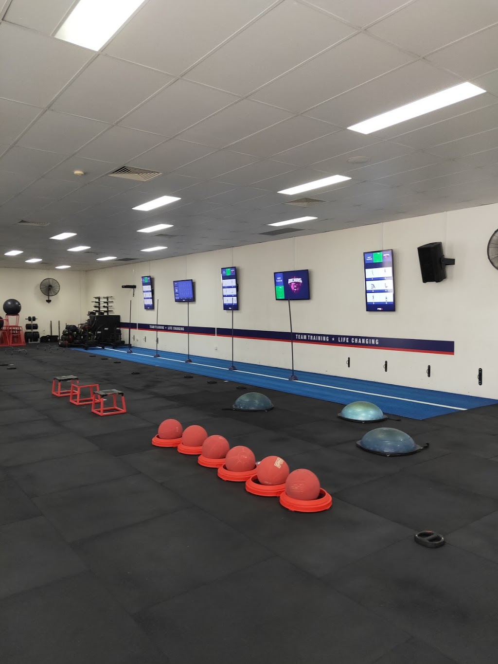 F45 Training Helensvale | 153 Old Pacific Hwy, Oxenford QLD 4210, Australia | Phone: 0436 007 010