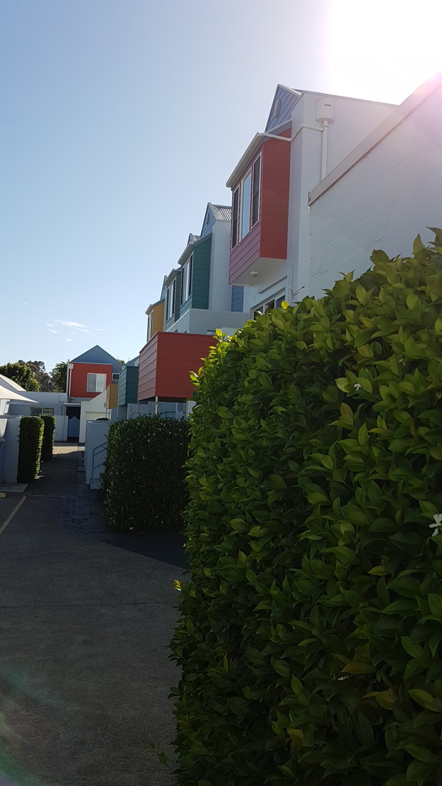 Bluedock Apartments | lodging | 33 Clyde St, Batemans Bay NSW 2536, Australia | 0490452982 OR +61 490 452 982
