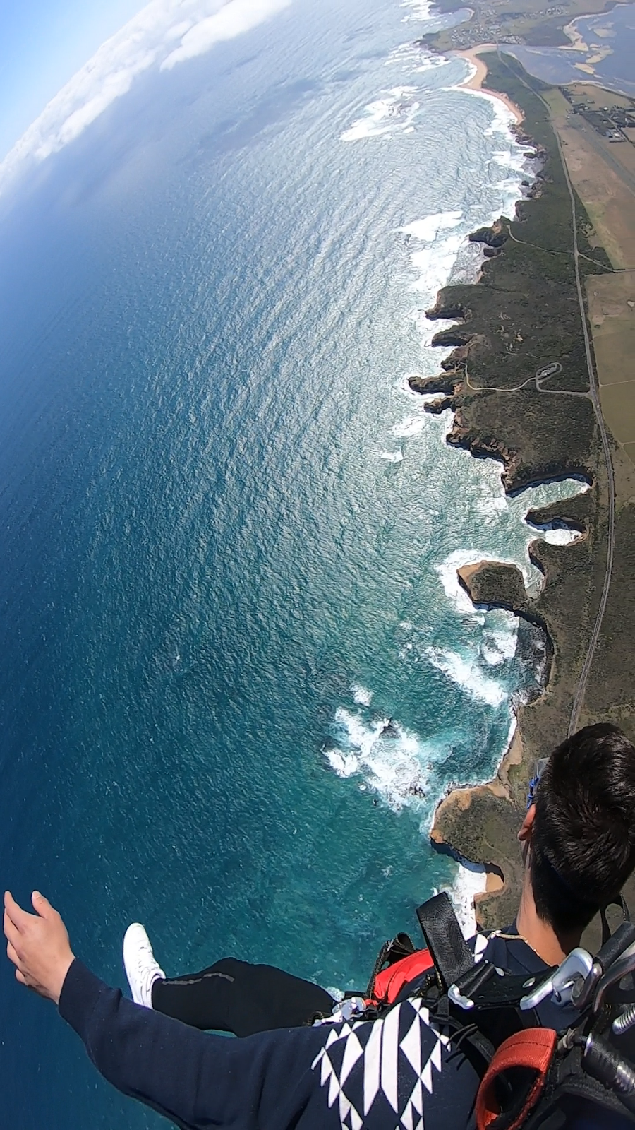 Skydive 12 Apostles | Great Ocean Road Airport, Great Ocean Rd, Peterborough VIC 3270, Australia | Phone: 0458 753 854